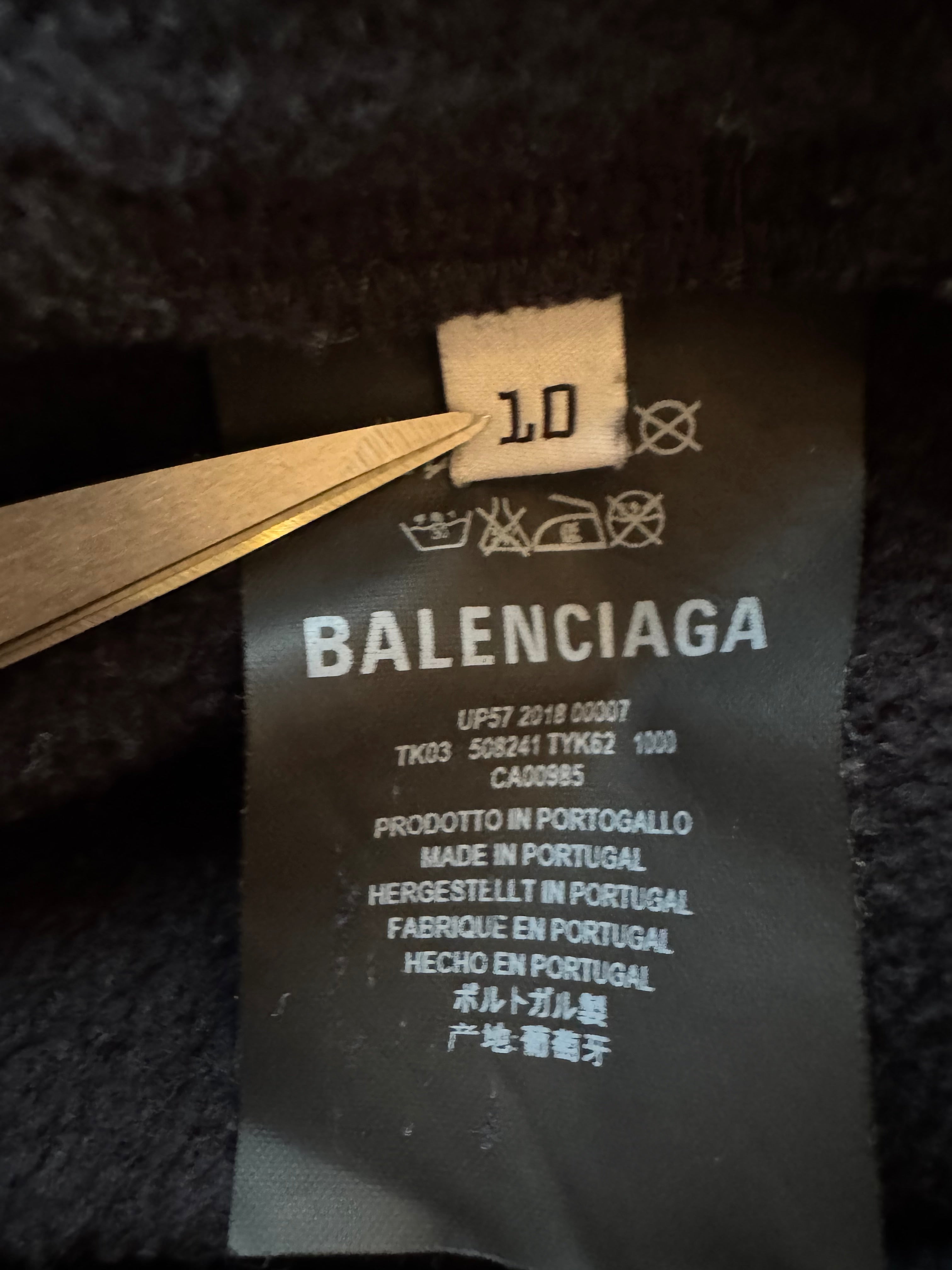 Balenciaga ‘Think Big’ sweater